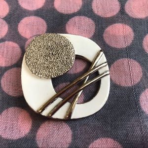 🌹Modern Brooch in Silver/White Ceramic Tones, 2” diameter